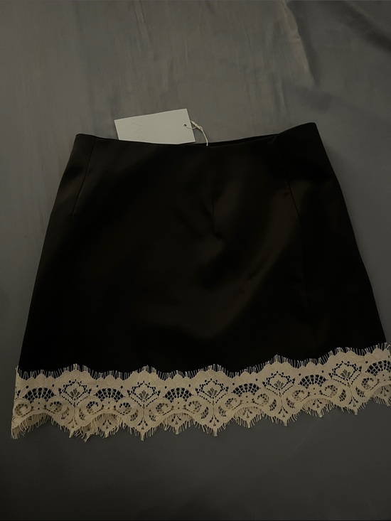 Zara Dresses & Skirts - Zara Black Mini Skirt with Cream Lace Trim